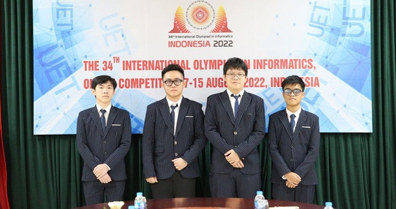 4 học sinh Việt Nam đều đoạt huy chương tại cuộc thi Olympic Tin học quốc tế