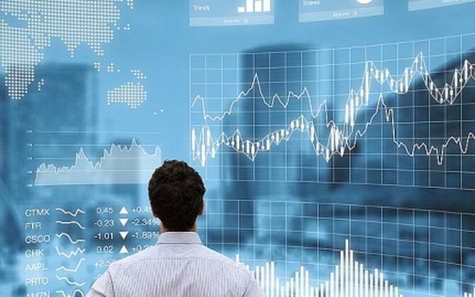 Chỉ số VN-Index hôm nay đang trong hành trình tiến về vùng 1.315 điểm