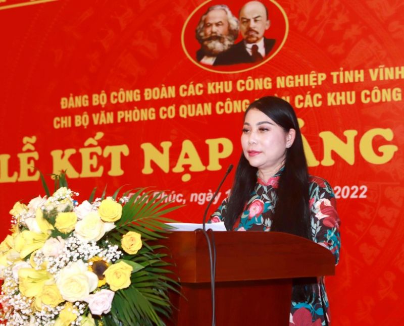 Bí thư tỉnh uỷ Vĩnh Phúc Hoàng Thị Thuý Lan phát biểu tại buỗi lễ