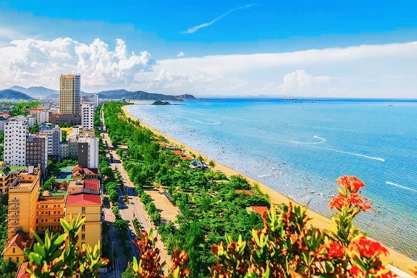 Một góc bãi biển Cửa Lò, nơi được xem là trung tâm du lịch của cả tỉnh Nghệ An
