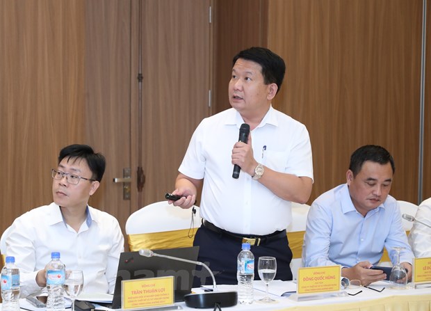Ông Võ Văn Hưng, Chủ tịch Ủy ban Nhân dân tỉnh Quảng Trị, phát biểu khai mạc hội thảo