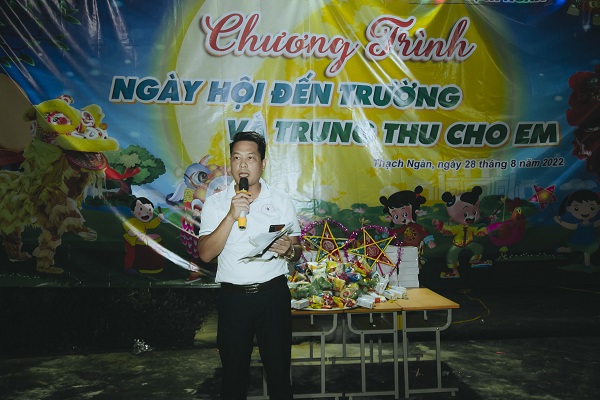 Ông Lê Văn Thành, Chủ tịch CLB Tennis báo chí Nghệ An phát biểu