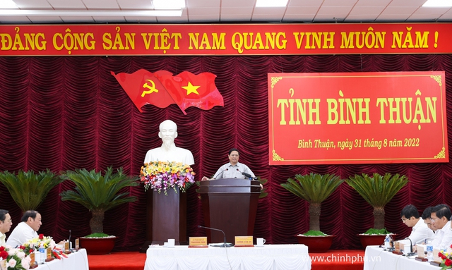 Thủ tướng Phạm Minh Chính làm việc với Ban Thường vụ Tỉnh ủy Bình Thuận - Ảnh: VGP/Nhật Bắc