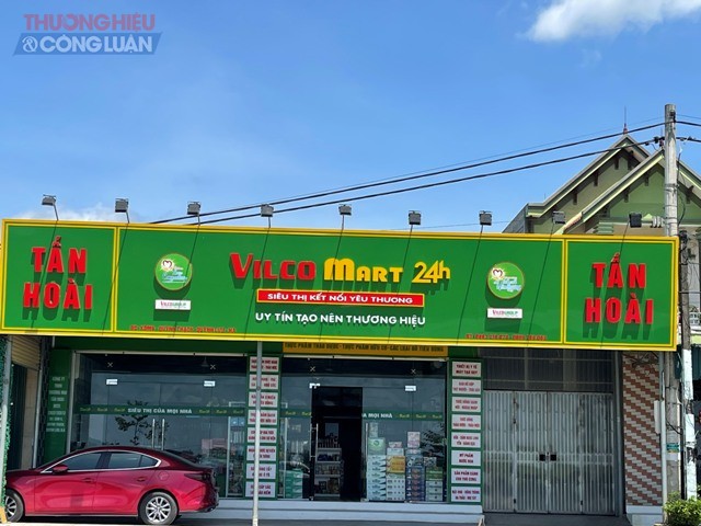 Một trong nhiều điểm kinh doanh của chuỗi siêu thị Vilco Mart24h tại huyện Quỳnh Lưu, Nghệ An trắng thông tin, không niêm yết giá