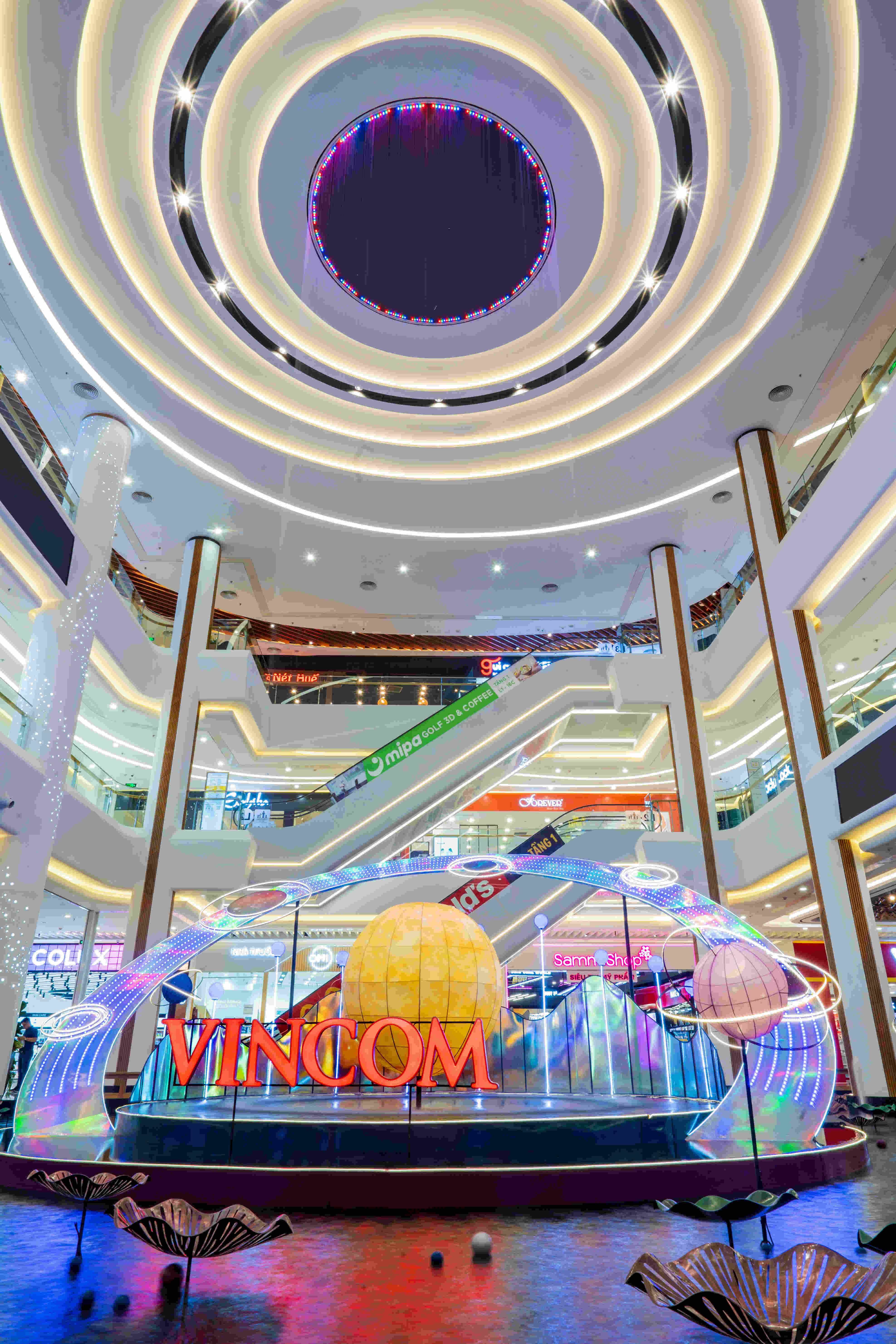 “Lạc giữa đa vũ trụ” cùng dàn TikTokers triệu view dịp Trung thu 2022