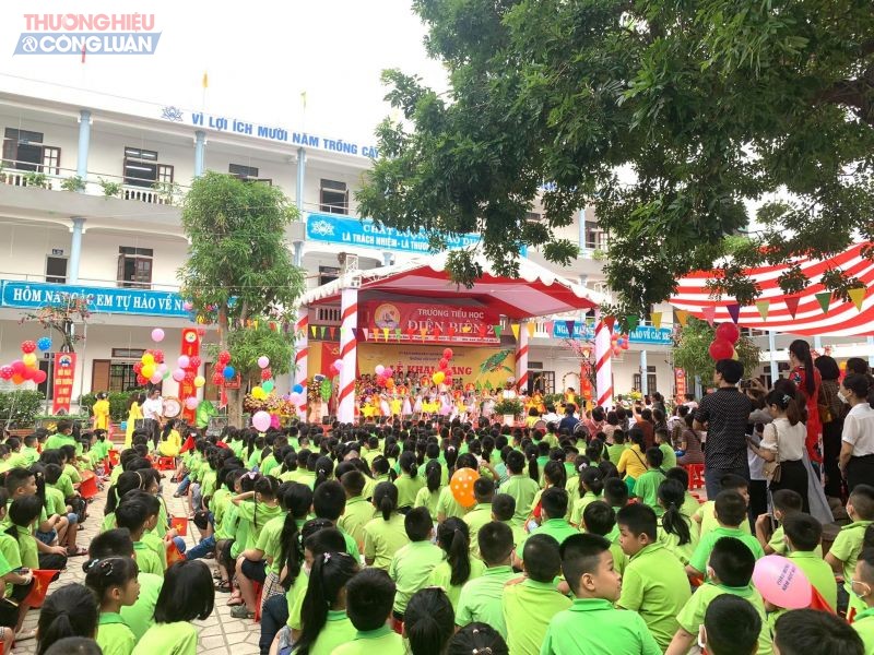 Quang cảnh buổi lễ khai giảng năm học 2022-2023 tại trường Tiểu học Điện Biên 2, TP. Thanh Hoá