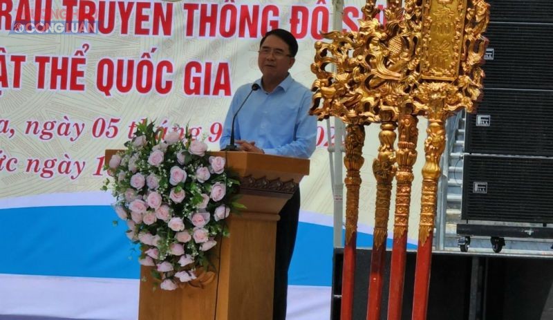 ông Lê Khắc Nam, phó chủ tịch UBND TP. Hải Phòng phát biểu tại buổi lễ tế