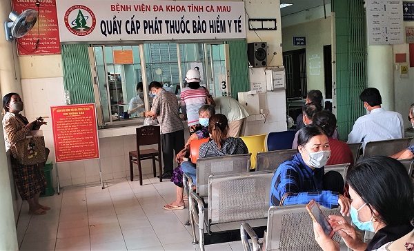 Cà Mau bảo đảm quyền lợi của người dân khi khám, chữa bệnh bảo hiểm y tế