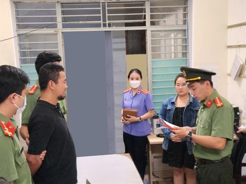 Cơ quan An ninh điều tra Công an TP Đà Nẵng đã tống đạt quyết định khởi tố vụ án, khởi tố bị can và bắt tạm giam Bùi Tuấn Lâm.