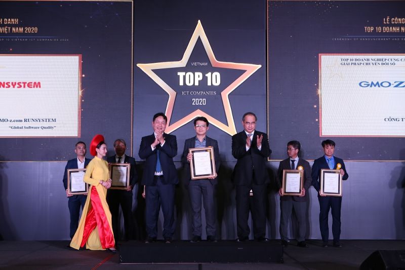 GMO-Z.com RUNSYSTEM được vinh danh TOP 10 Doanh nghiệp công nghệ thông tin Việt Nam