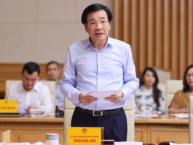 Bộ trưởng, Chủ nhiệm Văn phòng Chính phủ Trần Văn Sơn phát biểu tại Hội nghị - Ảnh: VGP/Nhật Bắc