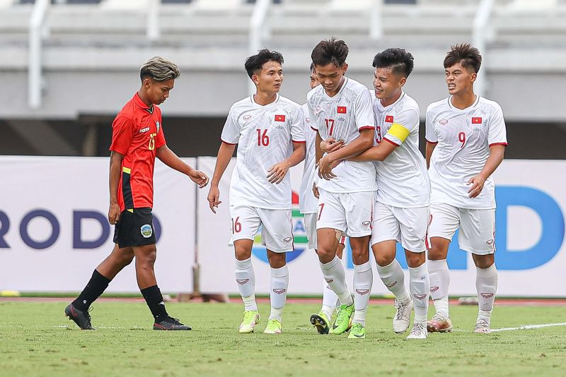 Các cầu thủ Đội tuyển U20 Việt Nam ăn mừng bàn thắng trong trận đấu với U20 Timor Leste. Nguồn: AFF