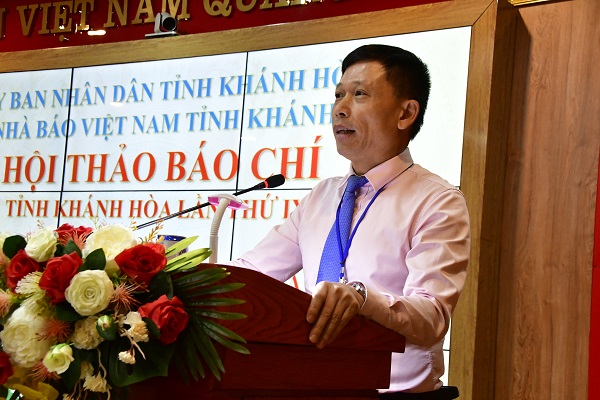 PGS TS Nguyễn Thành Lợi phát biểu tổng kết hội thảo.