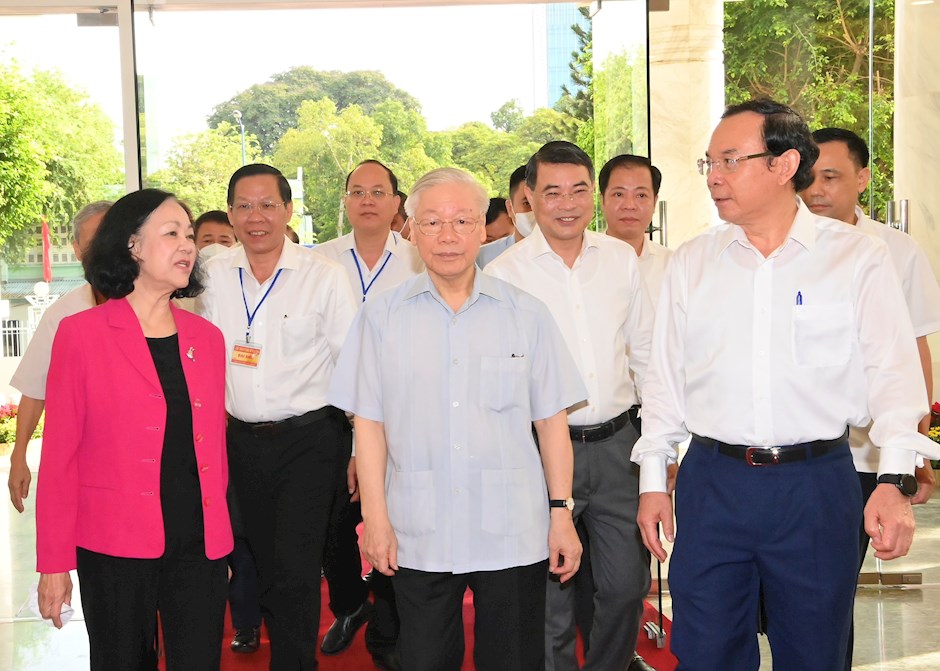 Tổng Bí thư Nguyễn Phú Trọng dẫn đầu đoàn công tác của Trung ương Đảng thăm và làm việc với Thành ủy TP. Hồ Chí Minh