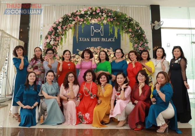 Hội thi “Tỏa sáng vẻ đẹp phụ nữ Bình Định – 2022” sẽ góp phần tôn vinh vể đẹp duyên dáng, bản lĩnh, tài năng của phụ nữ Bình Định. Trong ảnh: Nét đẹp nữ doanh nhân Bình Định.