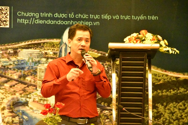 Ông Nguyễn Văn Đính- Phó Chủ tịch Hiệp hội Bất động sản Việt Nam tham gia diễn đàn.
