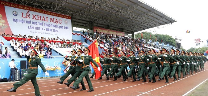 Các đơn vị diễu hành tại lễ khai mạc