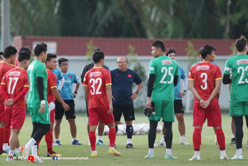 Các cầu thủ Đội tuyển Việt Nam tập luyện chuẩn bị cho trận đấu với Đội tuyển Ấn Độ. Nguồn: AFF