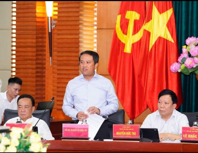 Ông Nguyễn Hoàng Long - Giám đốc Sở kế hoạch và đầu tư TP. Hải phòng báo cáo