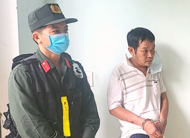 Cơ quan chức năng bắt giữ đối tượng Phạm Công Việt.