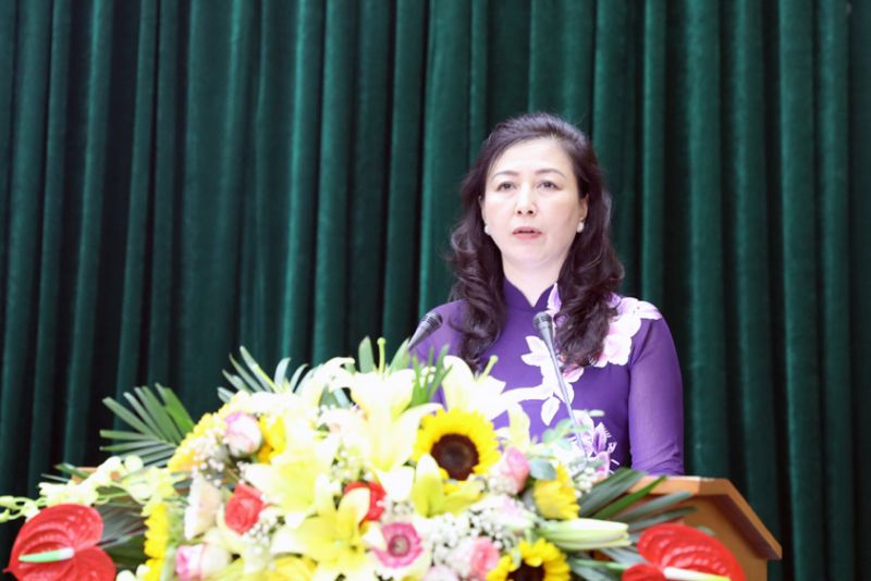 Chủ tịch HĐND tỉnh Bắc Giang Lê Thị Thu Hồng phát biểu khai mạc kỳ họp.