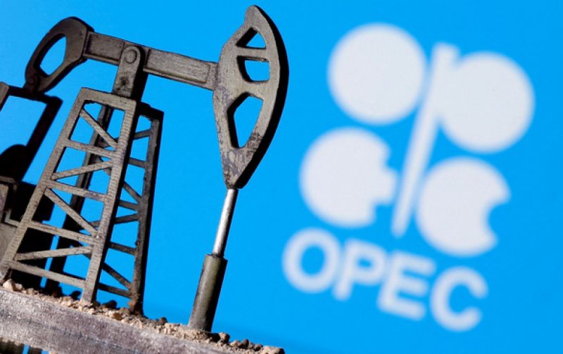 Ngay khi thông tin mới chỉ là đồn đoán, giá dầu thô đã tăng hơn 3% tại thị trường Châu Á. Ảnh minh họa Reuters