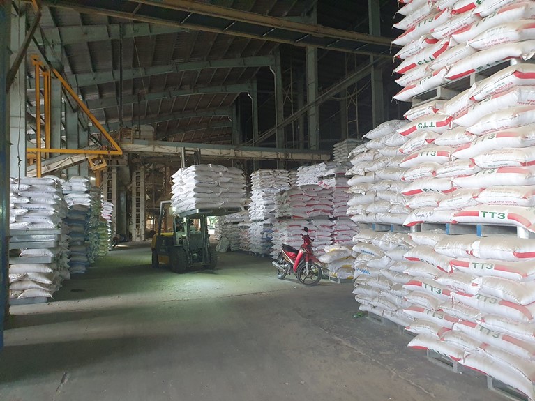 Nhà máy chế biến lúa gạo của Công ty Đức Thành (tỉnh Tiền Giang)