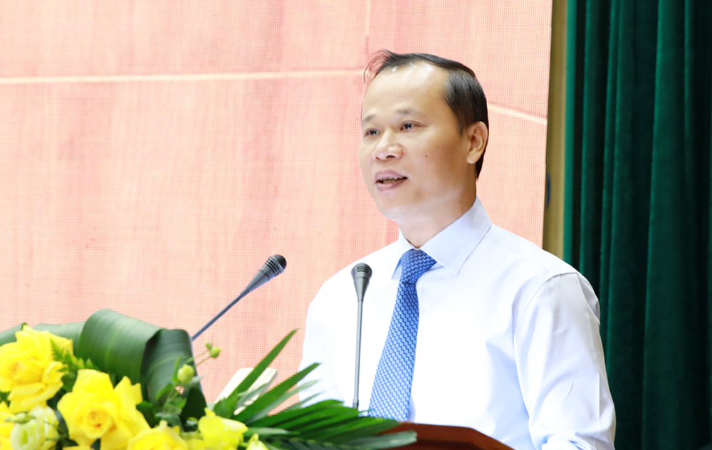 Phó Chủ tịch Thường trực UBND tỉnh Bắc Giang phát biểu tại ngày hội.