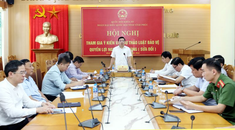 Đoàn Đại hiểu Quốc hội tỉnh Vĩnh Phúc lấy ý kiến về dự thảo Luật Bảo vệ quyền lợi người tiêu dùng sửa đổi