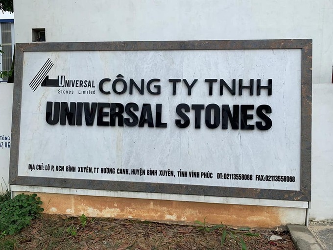 Nợ thuế hơn 4,8 tỷ đồng, Công ty Universal Stones bị Hải quan Hà Nội dừng làm thủ tục hải quan.