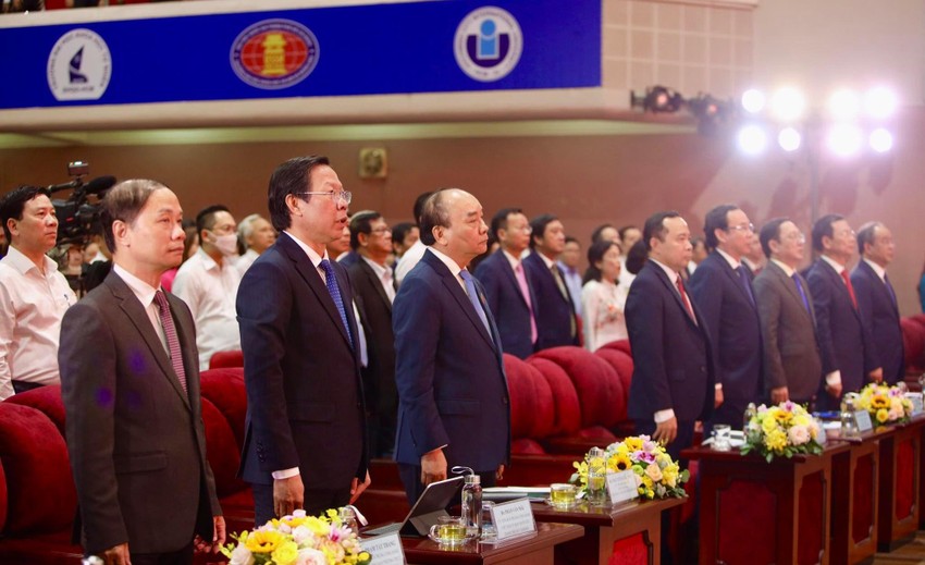 Lễ khai khóa của ĐH Quốc gia TP.HCM có sự tham dự của nhiều lãnh đạo cấp cao.