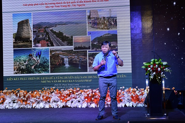 PGS TS Phạm Trung Lương - Nguyên Phó viện trưởng Viện nghiên cứu Du lịch tham luận