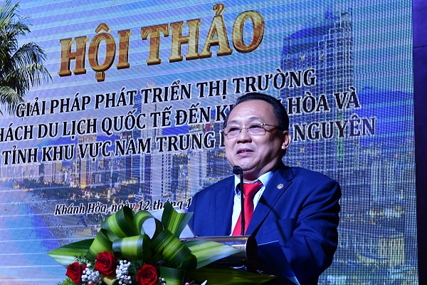 Ông Lê Hữu Hoàng- Phó Chủ tịch thường trực UBND tỉnh Khánh Hòa phát biểu tổng kết hội thảo.