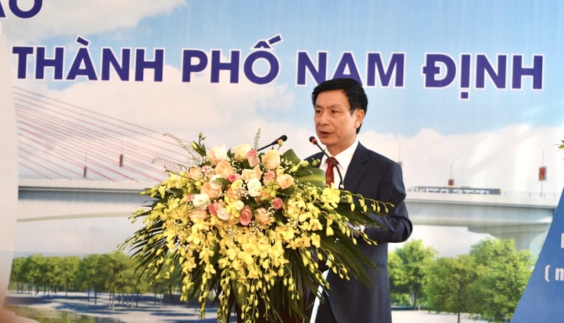 Chủ tịch UBND tỉnh Phạm Đình Nghị phát biểu chỉ đạo tại Lễ khởi công