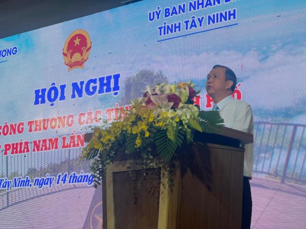 Ông Dương Văn Thắng UBND tỉnh Tây Ninh phát biểu tại Hội nghị