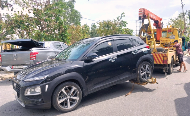 Người dân TP.Đà Nẵng phải chi hàng chục triệu để sửa ôtô và xe máy bị ngập nước