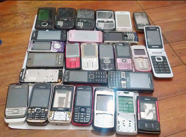 Điện thoại cũ trở thành nguồn rác thải điện tử khổng lồ