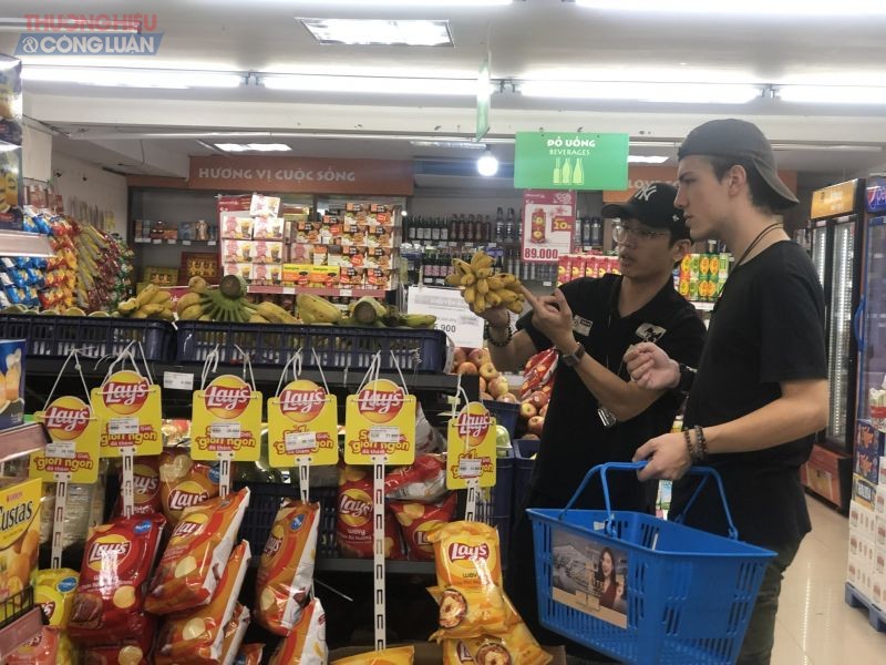 Nhiều siêu thị “tung chiêu” giảm giá sâu, người tiêu dùng có thực sự hưởng lợi?