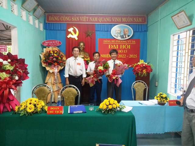 Phần thưởng lớn nhất của Người Đảng viên là LÒNG DÂN!