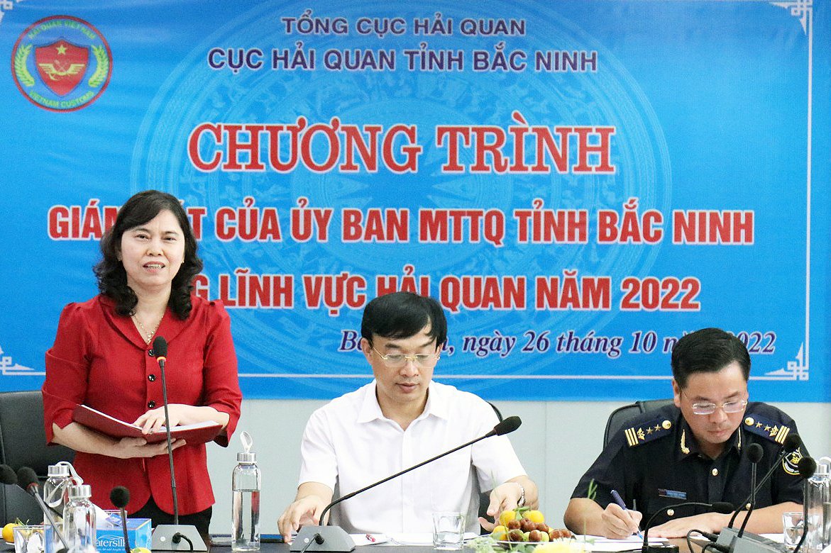 Phó Chủ tịch Thường trực HĐND tỉnh Bắc Ninh phát biểu tại buổi giám sát