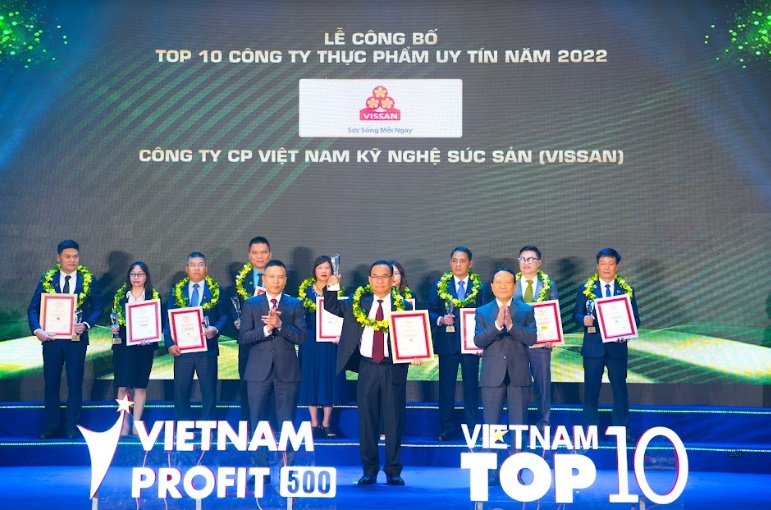 VISSAN đạt danh hiệu Top 10 Công ty thực phẩm uy tín & Top 500 Doanh nghiệp lợi nhuận tốt nhất Việt Nam năm 2022