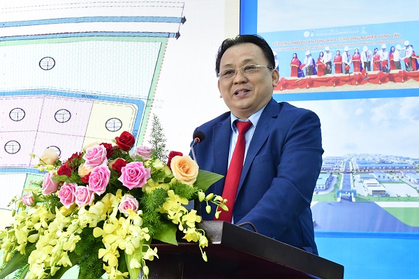 Ông Lê Hữu Hoàng- P. Chủ tịch Thường trực UBND tỉnh Khánh Hòa phát biểu