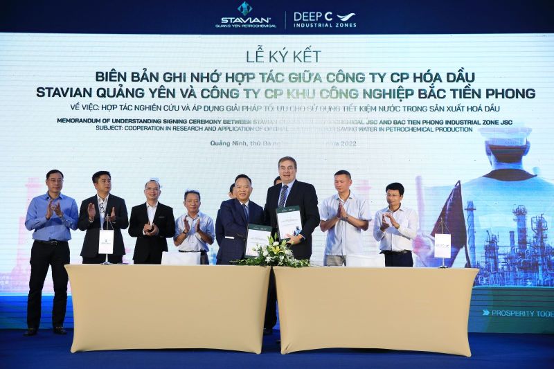 Ký kết MOU giữa Công ty CP Hoá dầu Stavian Quảng Yên & Công ty CP KCN Bắc Tiền Phong