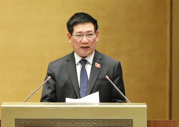 Bộ trưởng Bộ Tài chính Hồ Đức Phớc đã trình bày Tờ trình dự án Luật giá