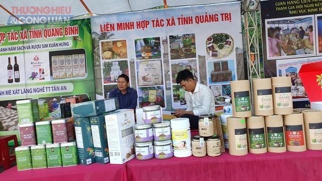 Hội nghị có sự tham gia của liên minh HTX các tỉnh Nghệ An, Quảng Bình, Quảng Trị và Thừa Thiên Huế với hơn 200 sản phẩm OCOP