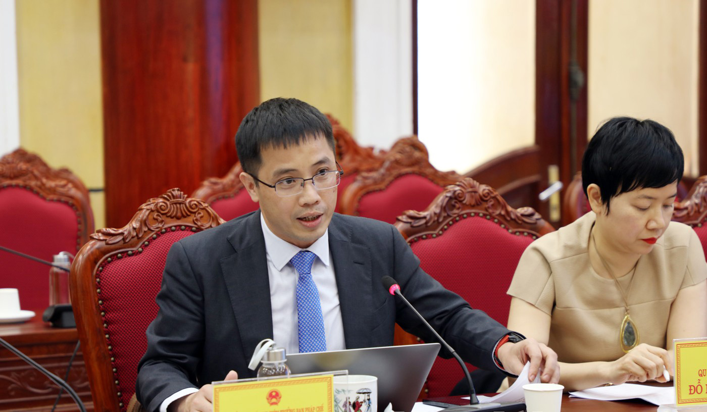 Ông Đậu Anh Tuấn, Phó Tổng thư ký VCCI phát biểu tại buổi làm việc