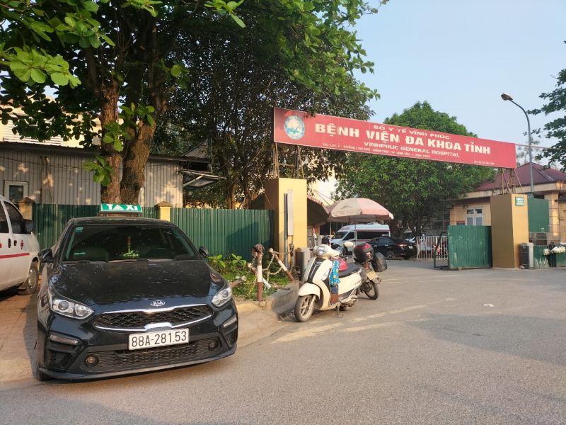H&agrave;ng trăm chiếc xe taxi