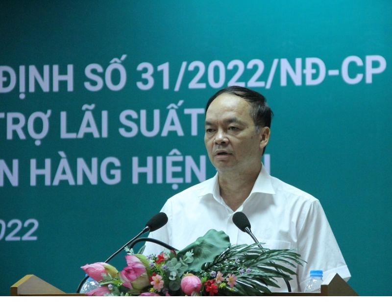Ông Tống Văn Ánh, Giám đốc NHNN Thanh Hóa phát biểu tại hội nghị.