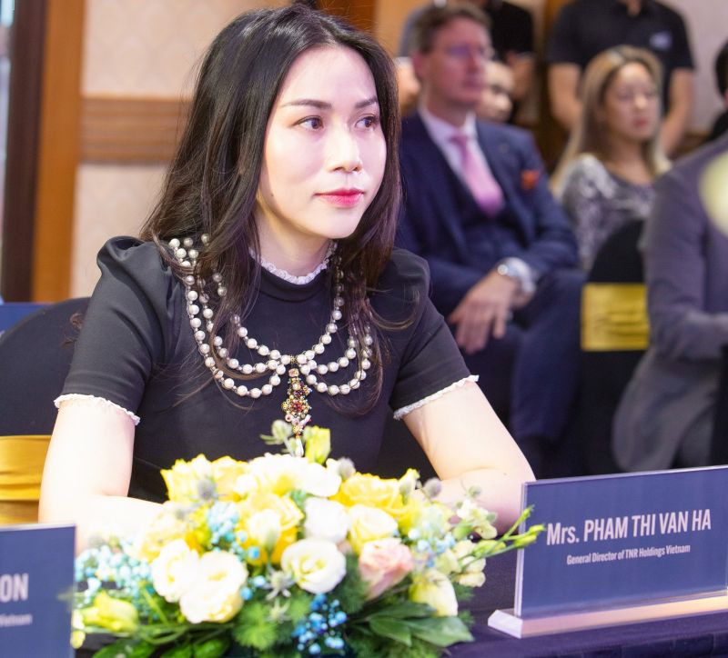 Bà Phạm Thị Vân Hà, Chủ tịch HĐQT TNR Holdings Vietnam