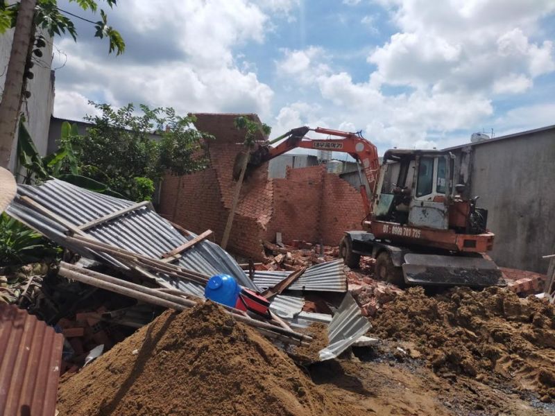 Cưỡng chế hơn 200 trường hợp vi phạm về đất đai